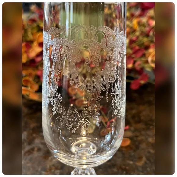 Needle Etched ‘Cascade’ Bohemian Crystal Champagne Glass-Set of Four - Picture 3 of 6